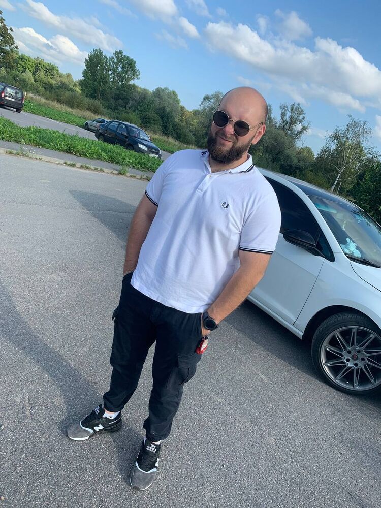  27347608  , 31 ,    -