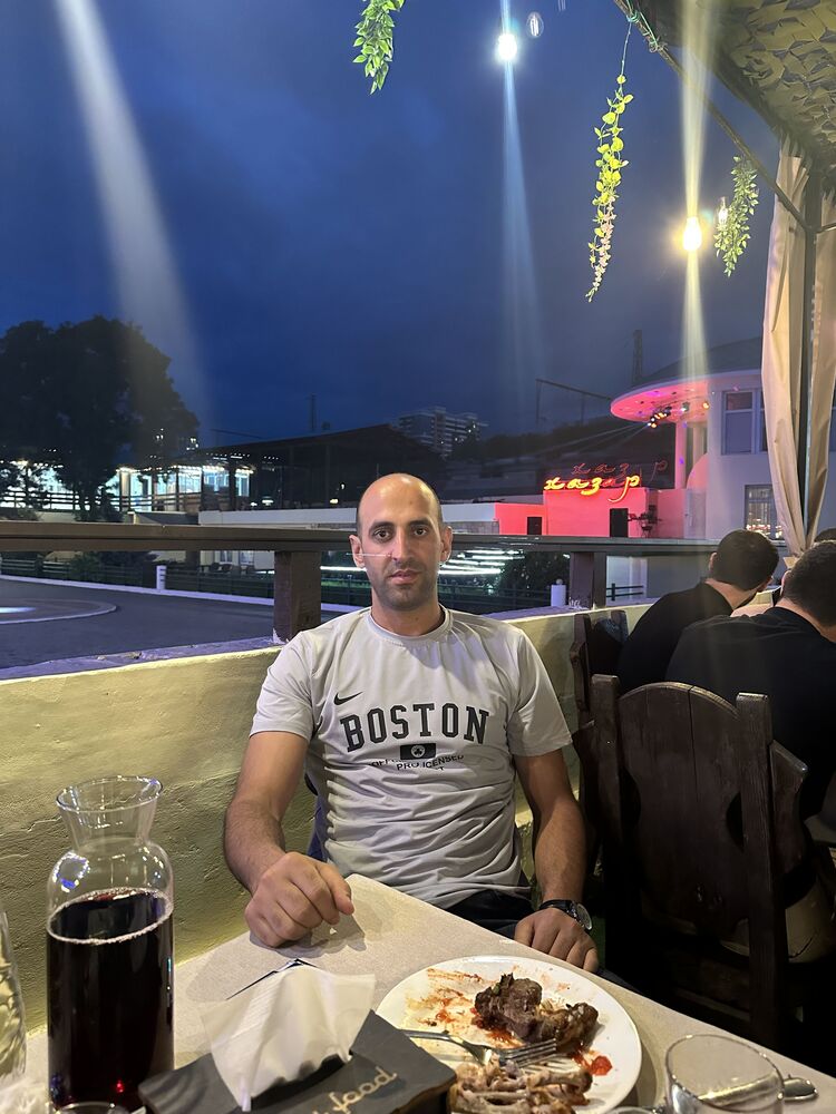  deleted,   Samir, 37 ,   ,   