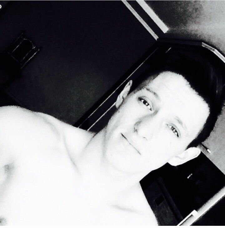  ,   Artem, 30 ,   ,   , c 