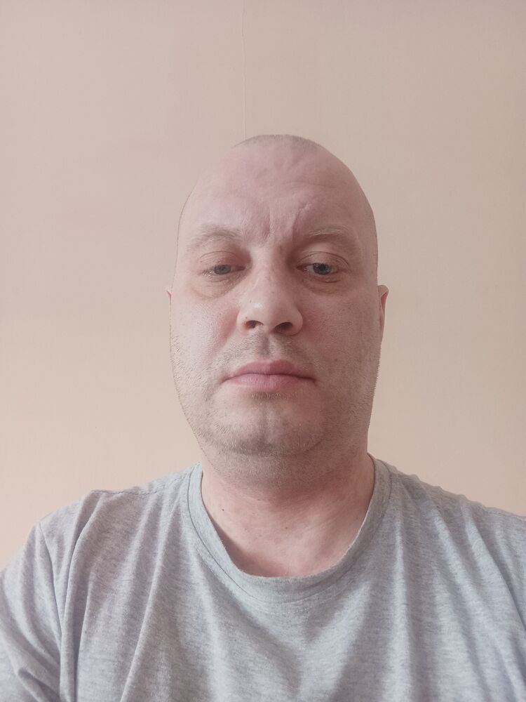  25059198  , 49 ,    