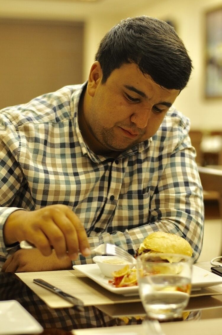  16909118  Khusrav, 31 ,    