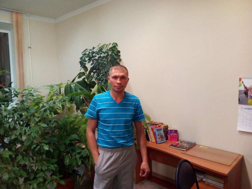  -,   Dmitry, 42 ,     , c 