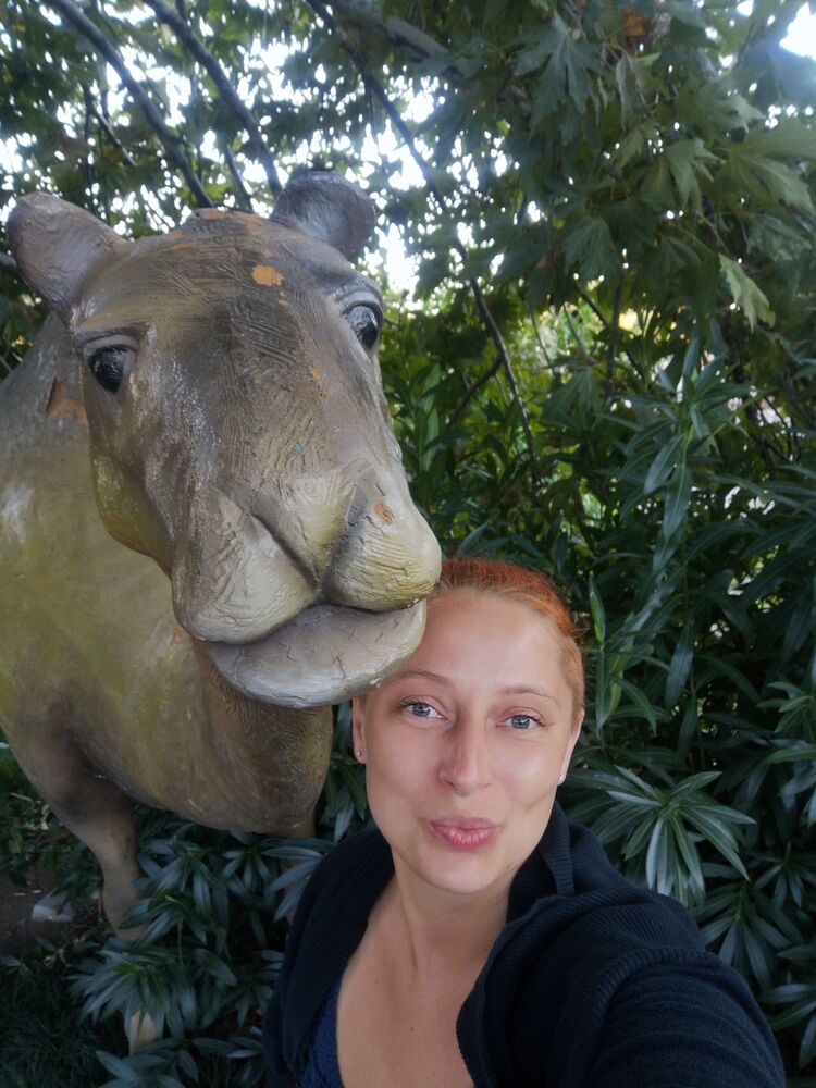  ,   Irenka, 38 ,     , c , 