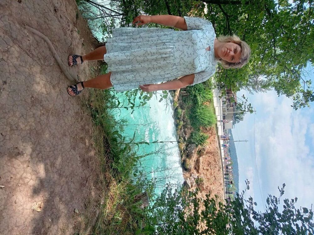  33662688  Marina, 45 ,    