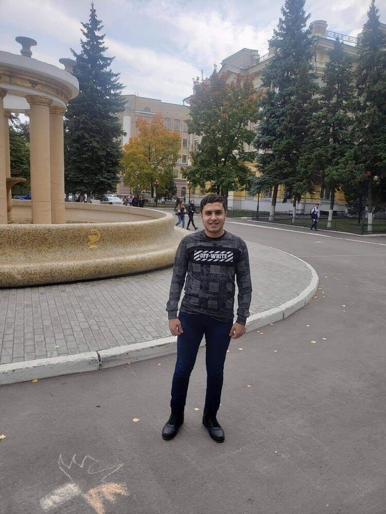  31689868  Ahmed, 26 ,    