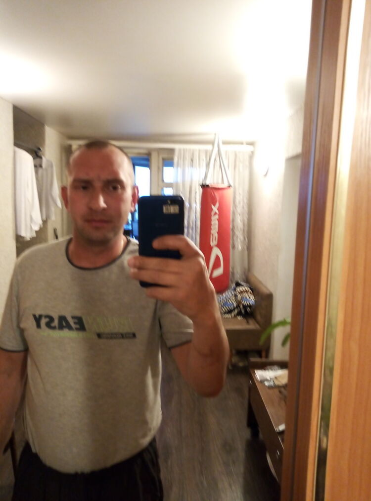  17383428  , 44 ,    