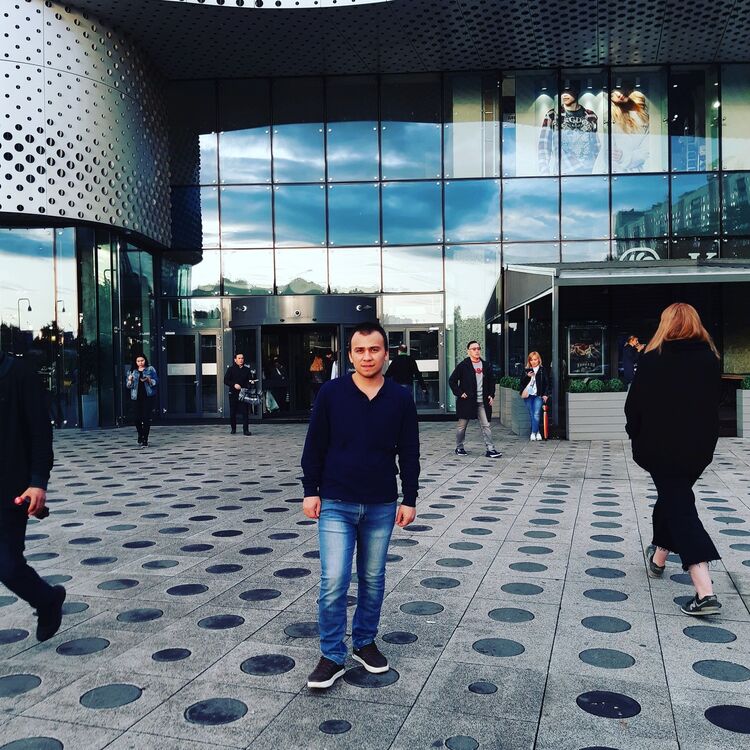  ,   Amir, 31 ,   ,   , c 