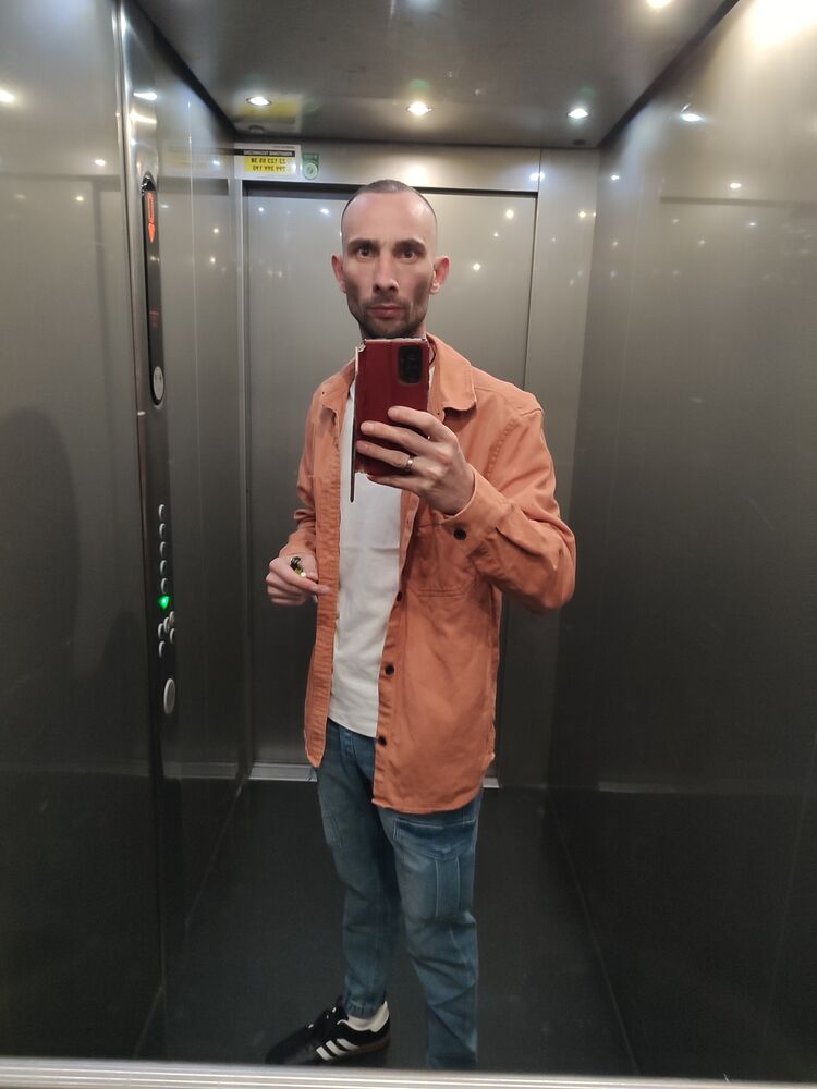 ���� 56262008 ������� Artur, 35 ���, ���� ���������� � Ozarow Mazowiecki