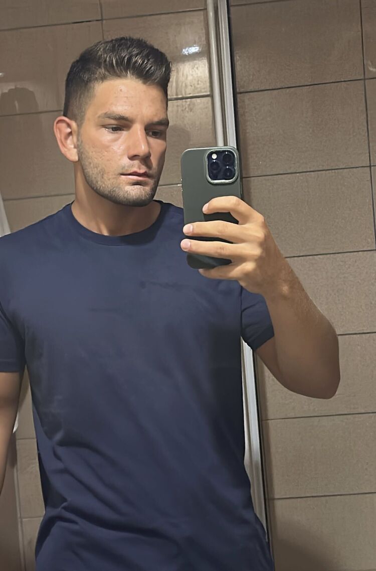  54148028  Ruslan, 25 ,    