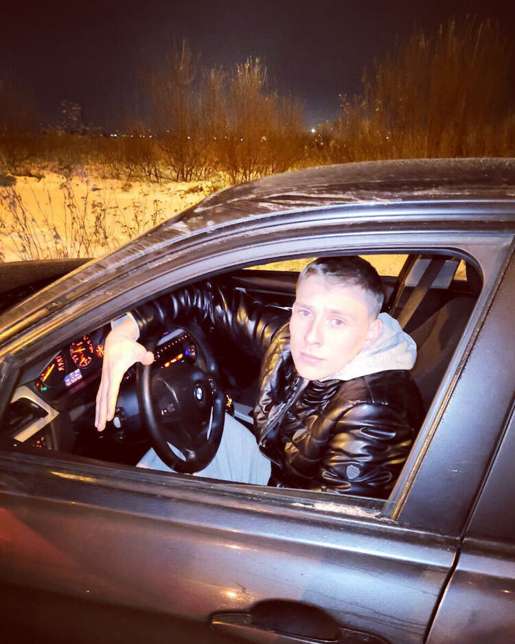  31075938  , 20 ,    -