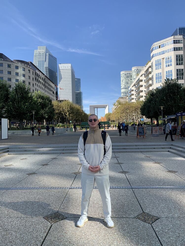  ,   Vladyslav, 25 ,   ,   