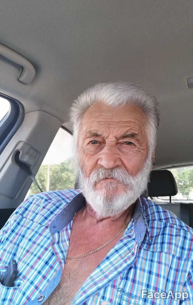  18706648  Oleg, 104 ,    