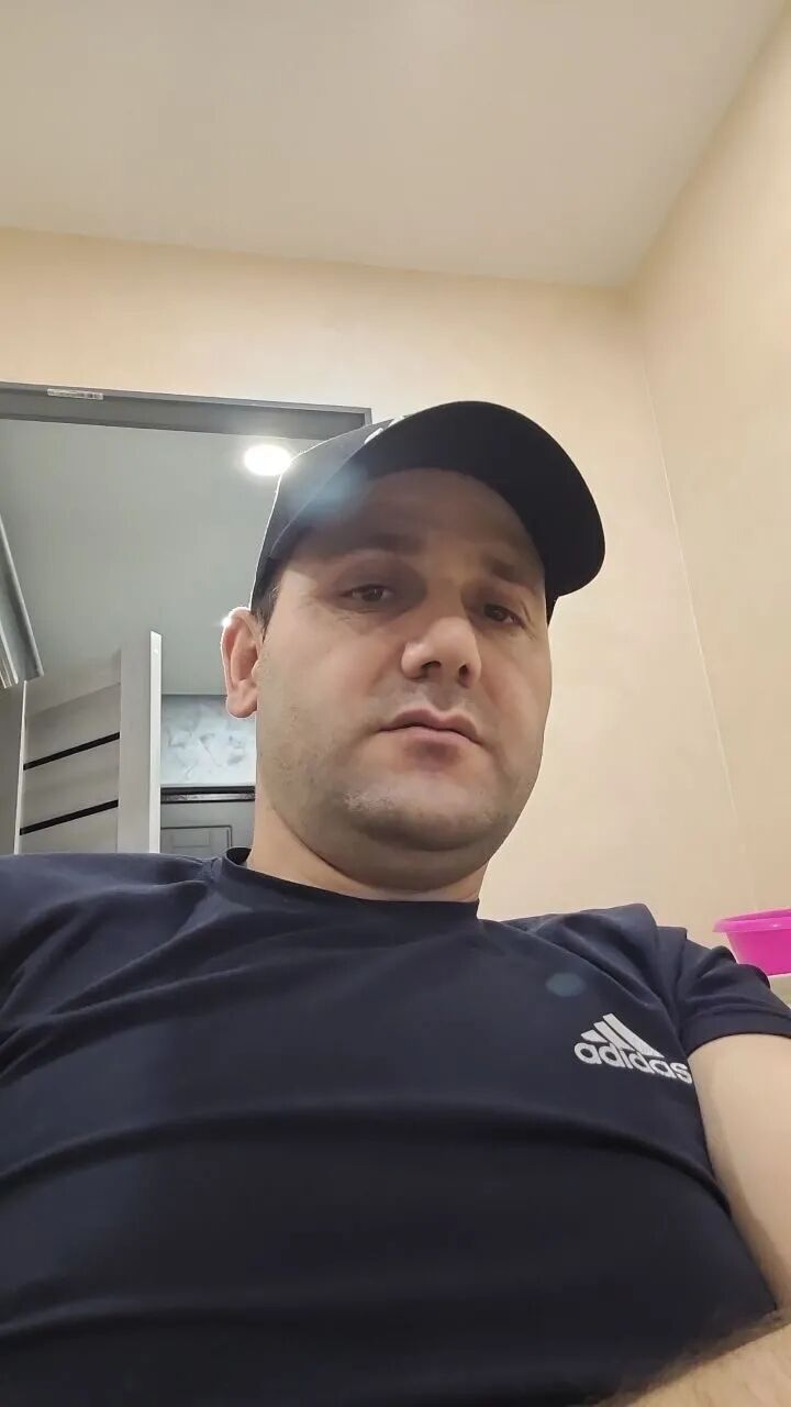  52786968  , 35 ,    