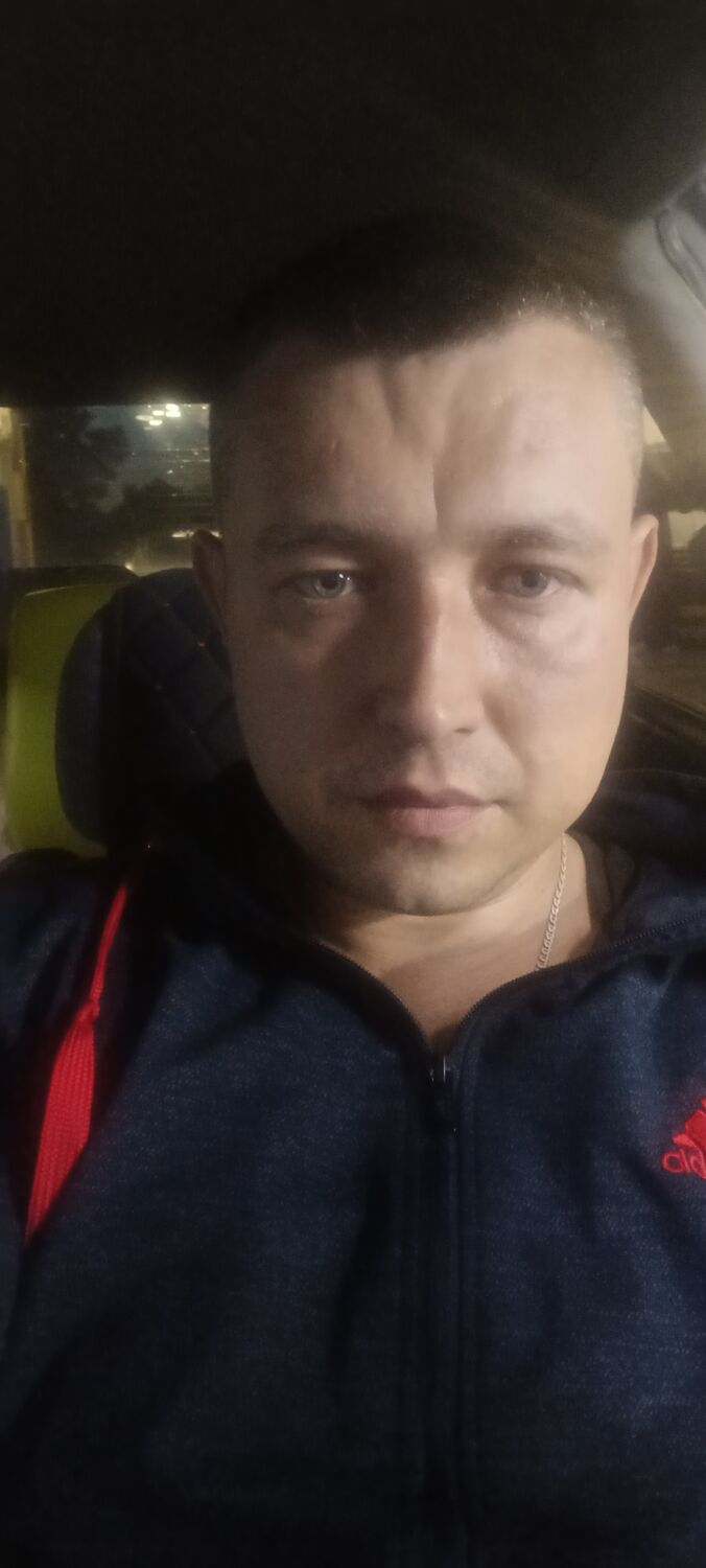  43200138  , 32 ,    