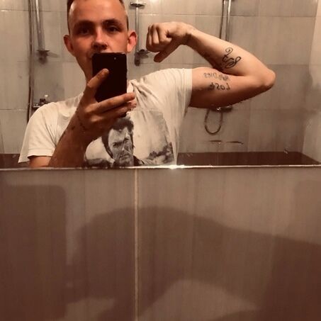 31451778  , 25 ,    
