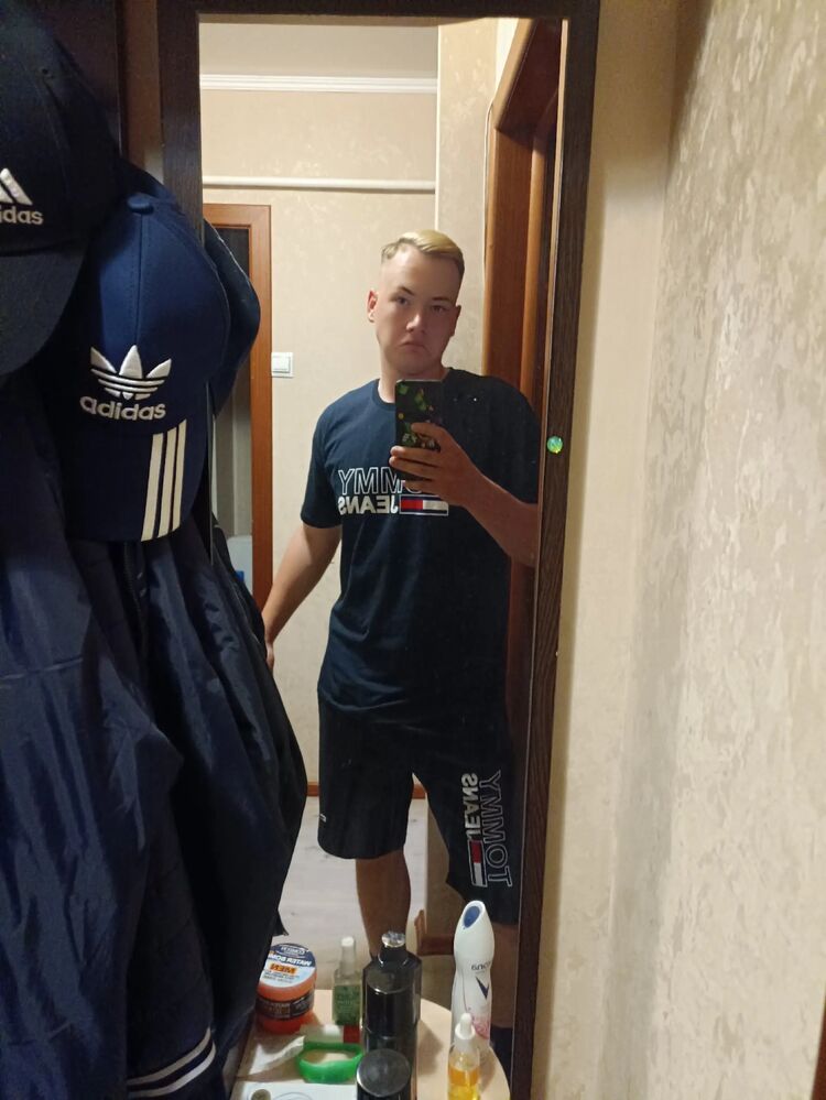  ,   Grigory, 21 ,   ,   