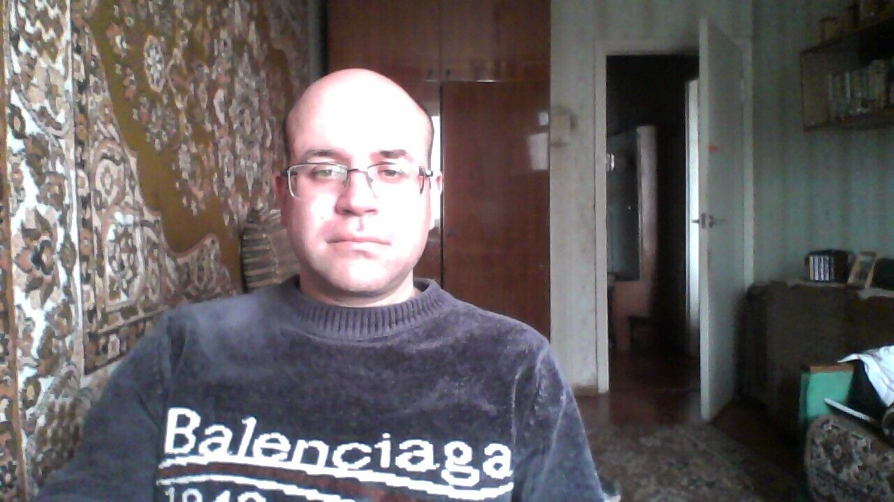  33849908  , 42 ,    