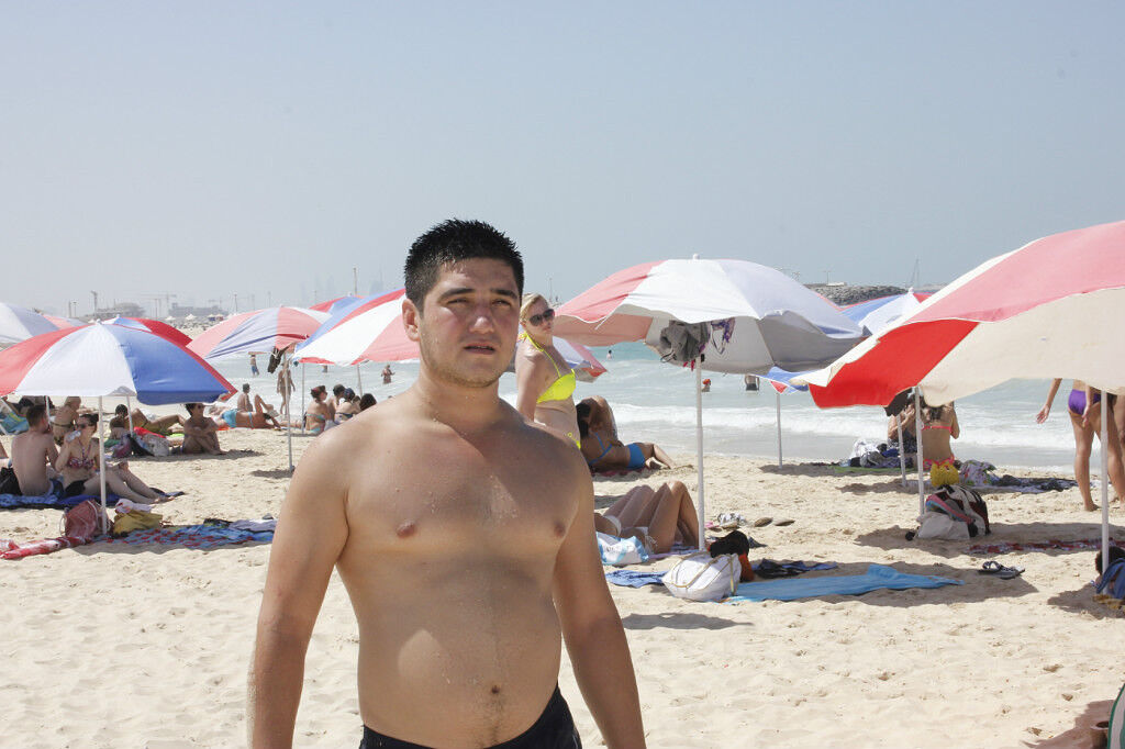  8659188  Bakhtiyor, 37 ,    