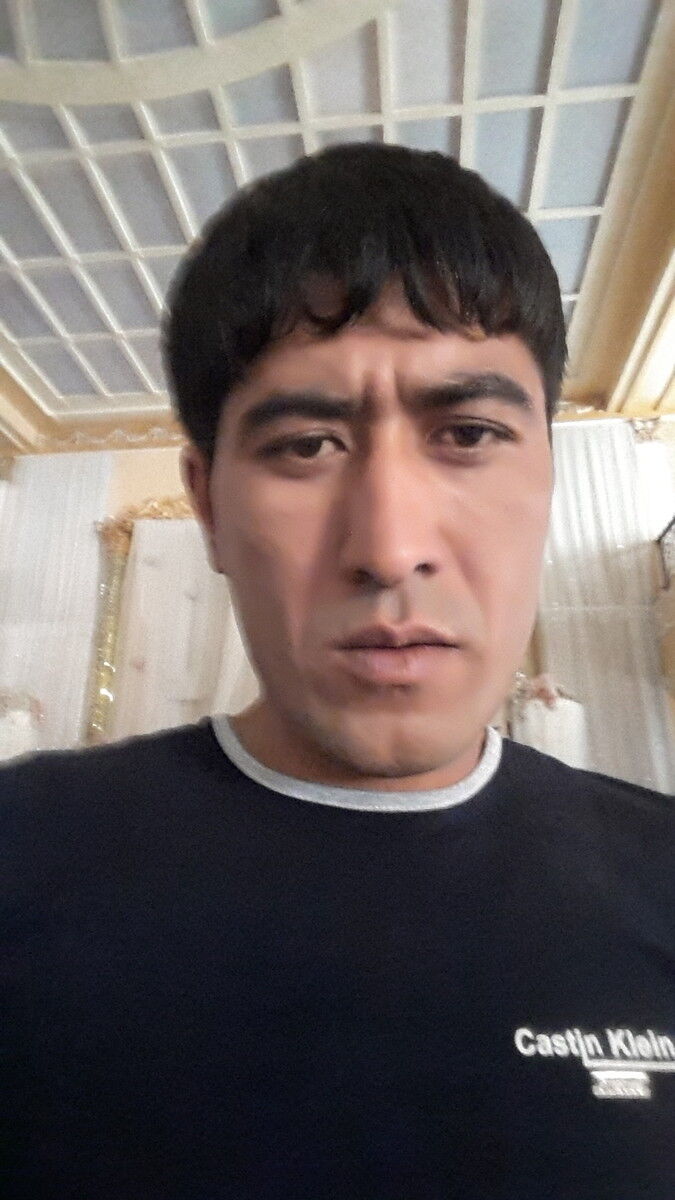  10750418  Edik, 34 ,    