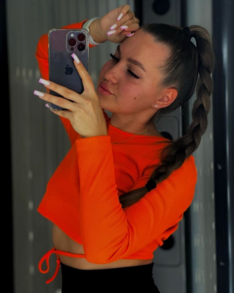  ,   , 22 ,   c , 