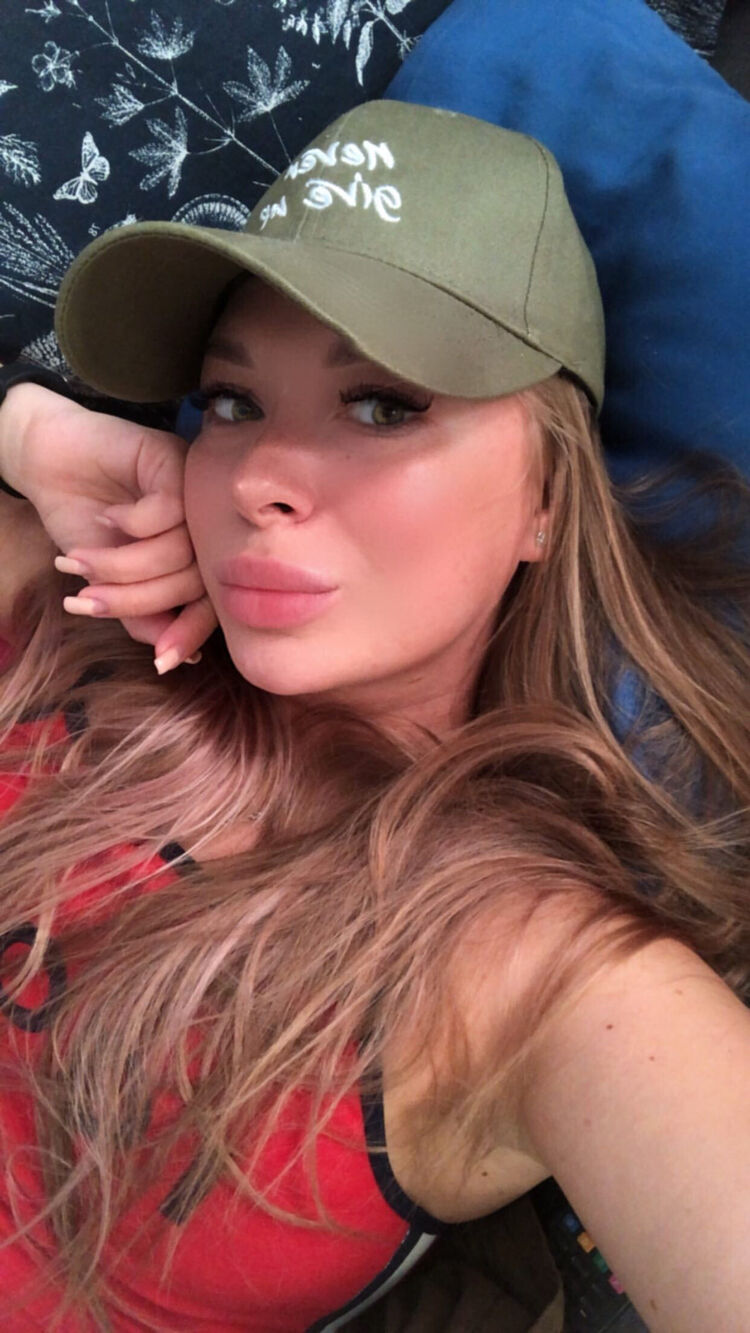  42259018  Helen, 36 ,    
