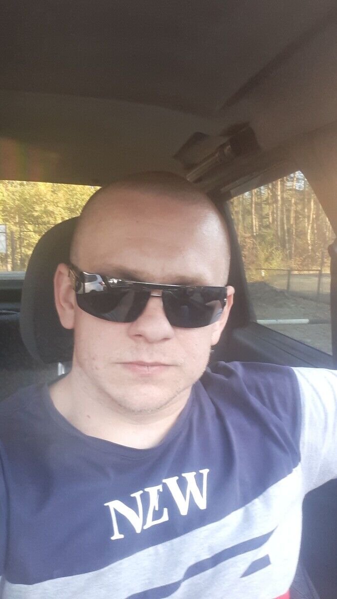  21389138  , 33 ,    