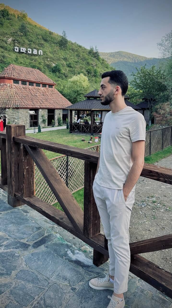  ,   David, 21 ,   ,   