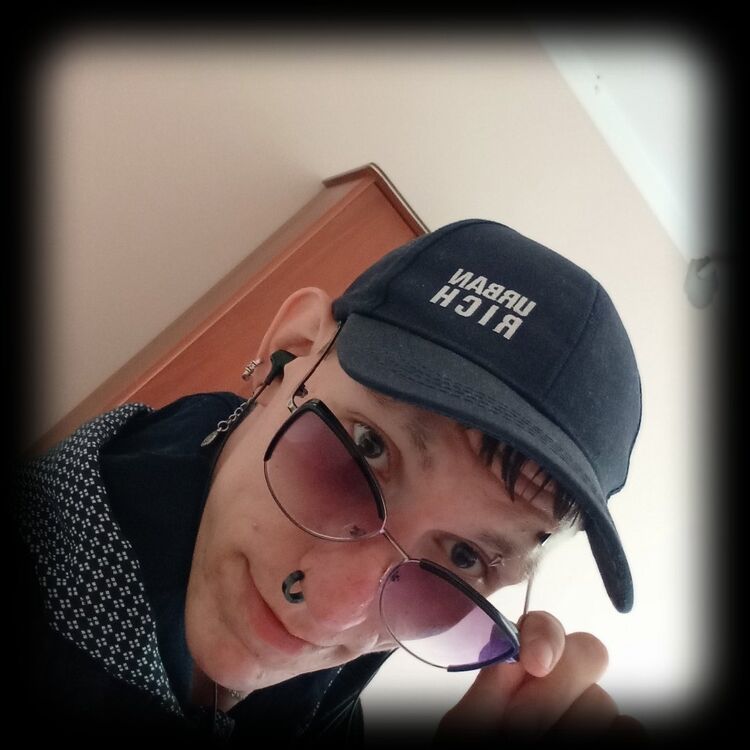  ,   ˸, 25 ,     , c 