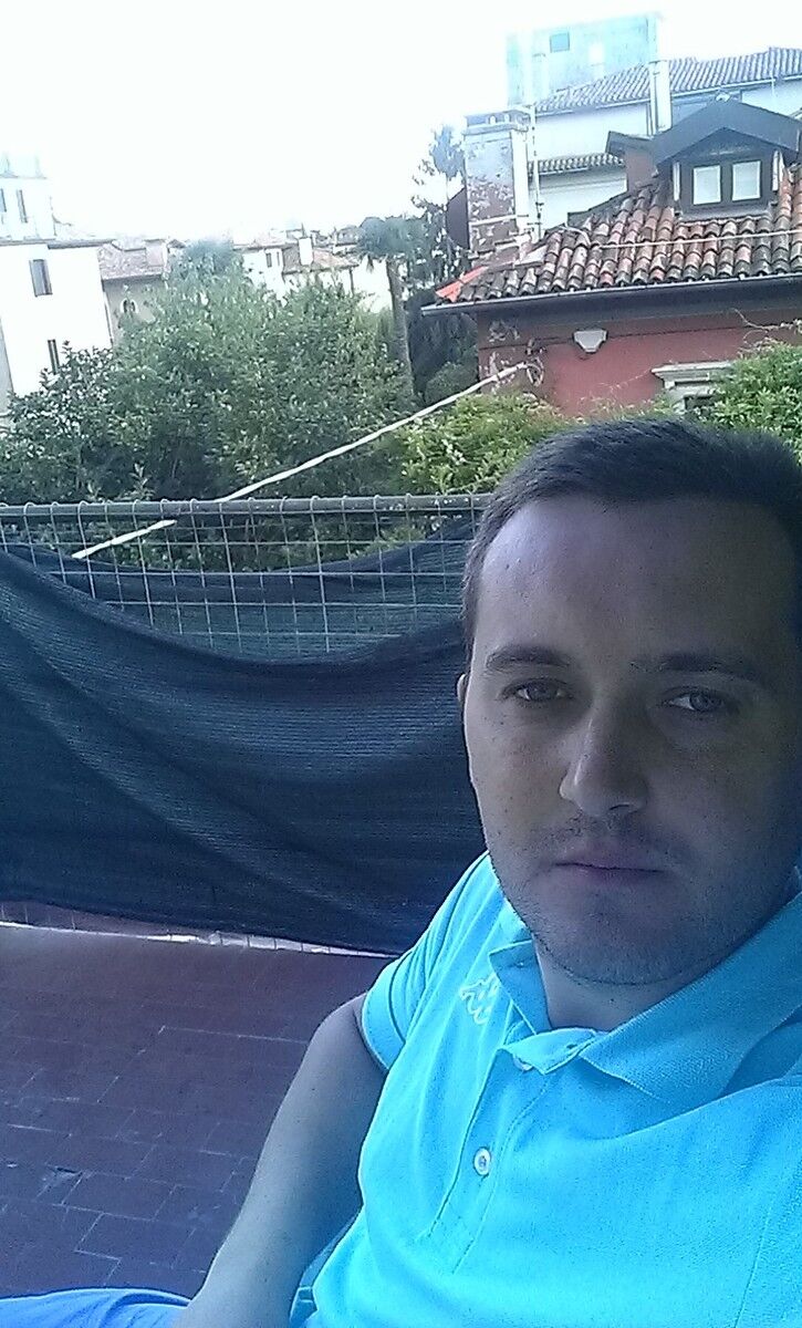  ,   Edward, 37 ,  