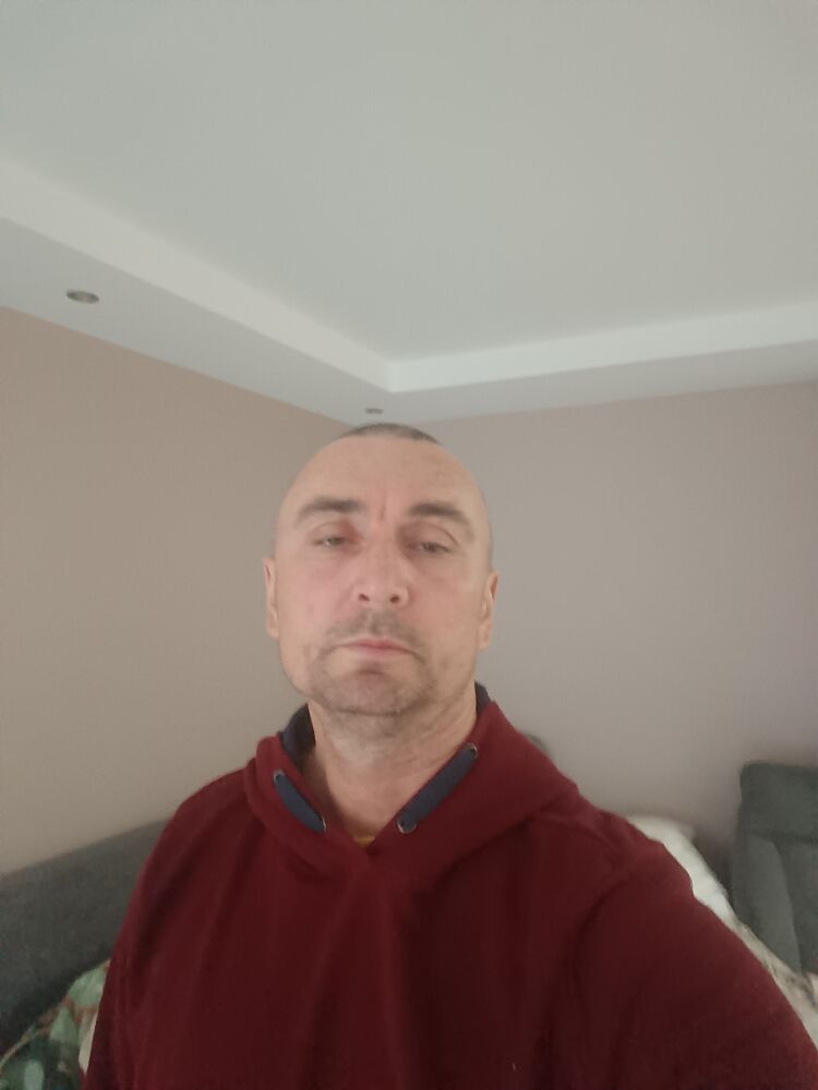 ���� 54169408 ������� �����, 46 ���, ���� ���������� � Enclos-Saint-Laurent