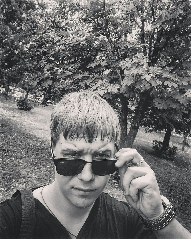  17077868  Serjo, 32 ,    