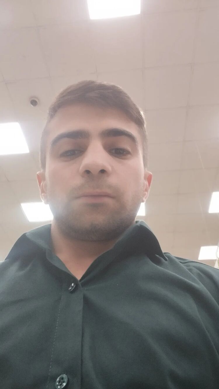 48455218  Alik, 34 ,    