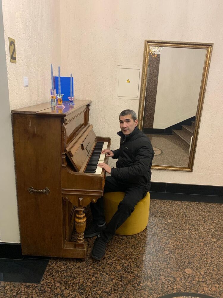 ,   , 41 ,   ,   