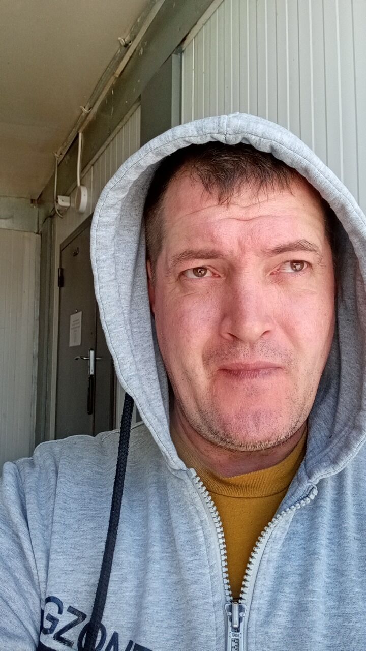  ,   Igor, 47 ,   ,   , c 