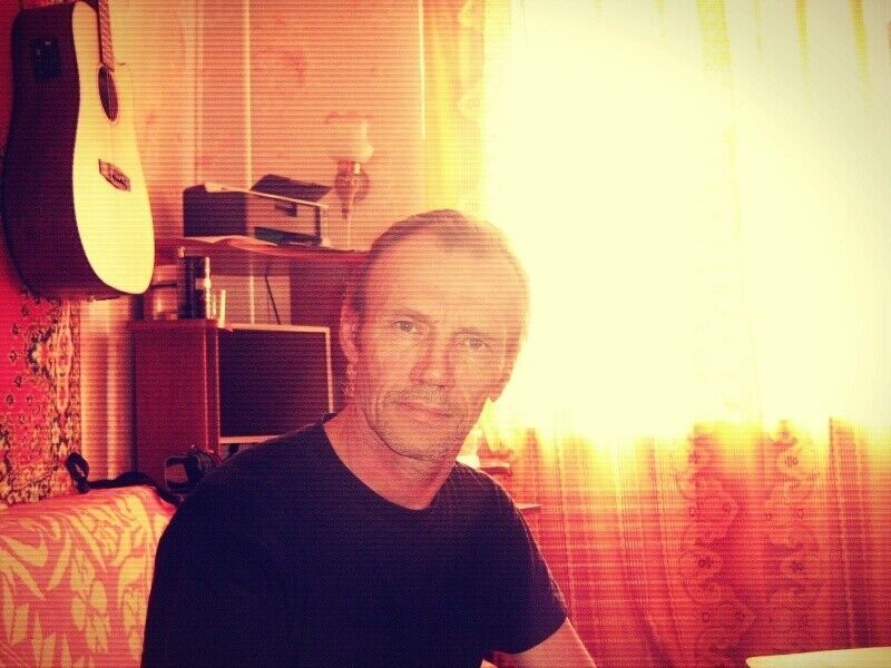  ,   Aleksandr, 61 ,   ,   , c 