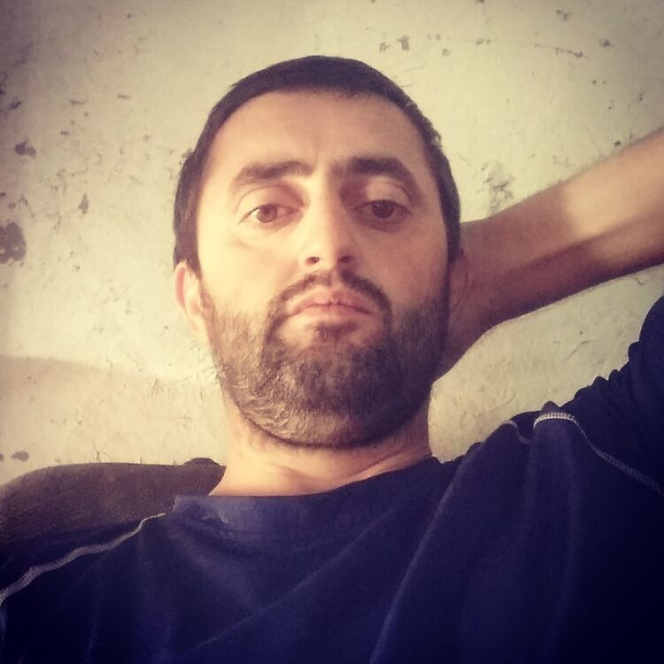  ,   Ahmed, 33 ,   ,   