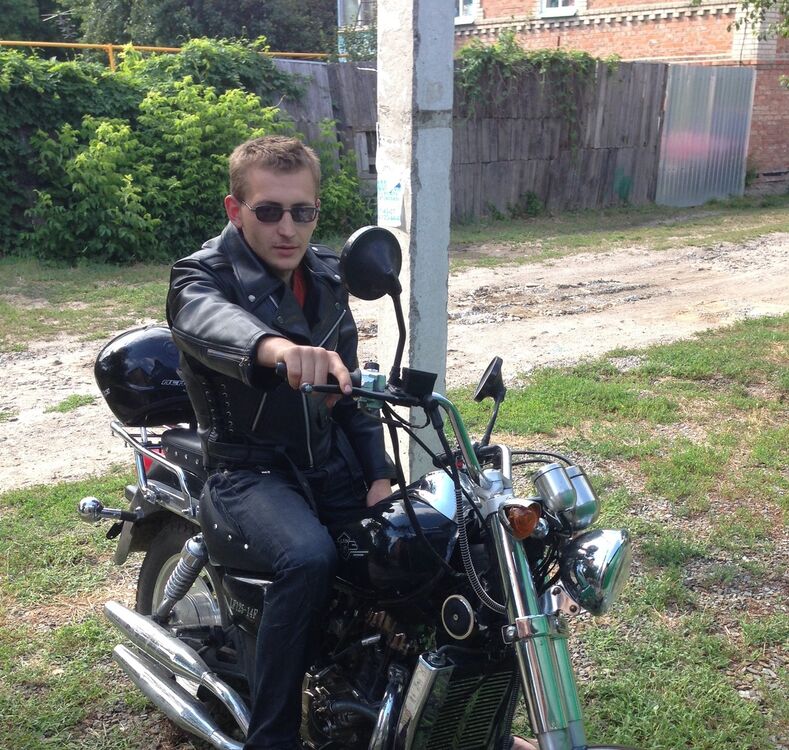  8082698  , 32 ,    --