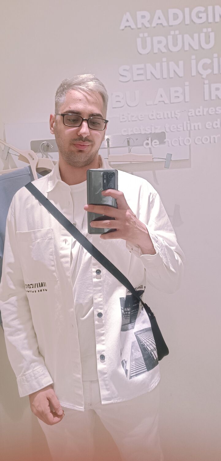  34382678  Orxan, 29 ,    