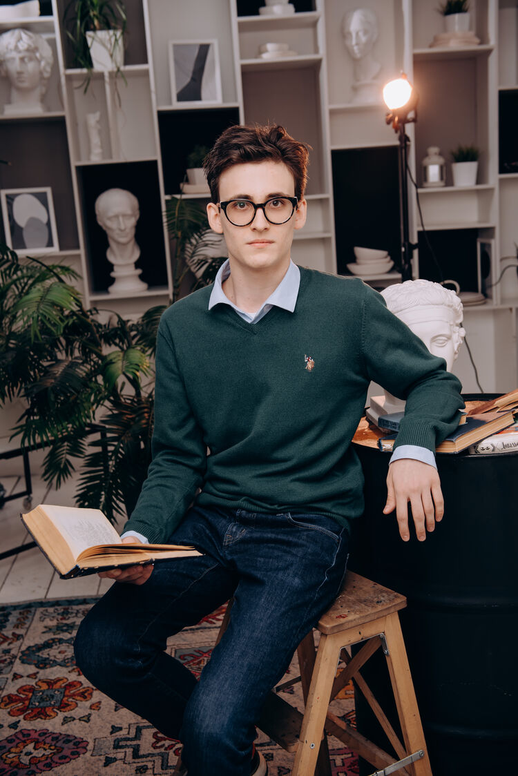  36843768  Veniclolyeb, 21 ,    