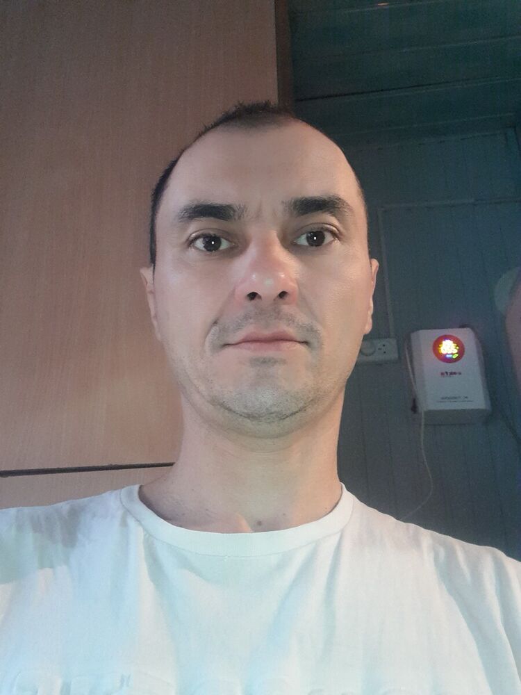  21580688  , 52 ,    