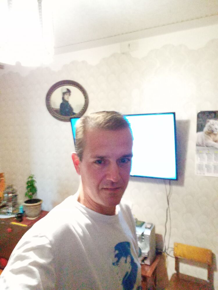  32526568  , 49 ,    