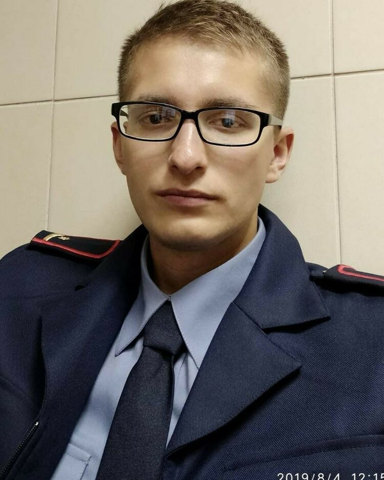  17580848  , 27 ,    