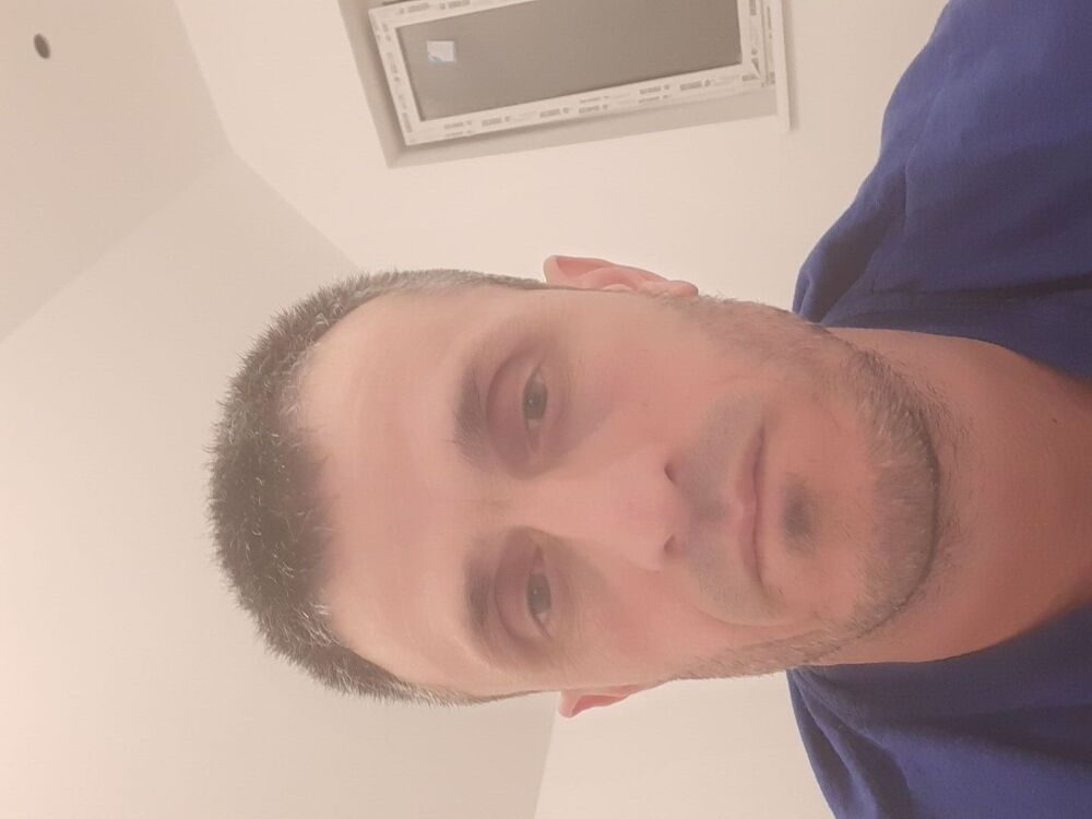  29984648  , 44 ,    