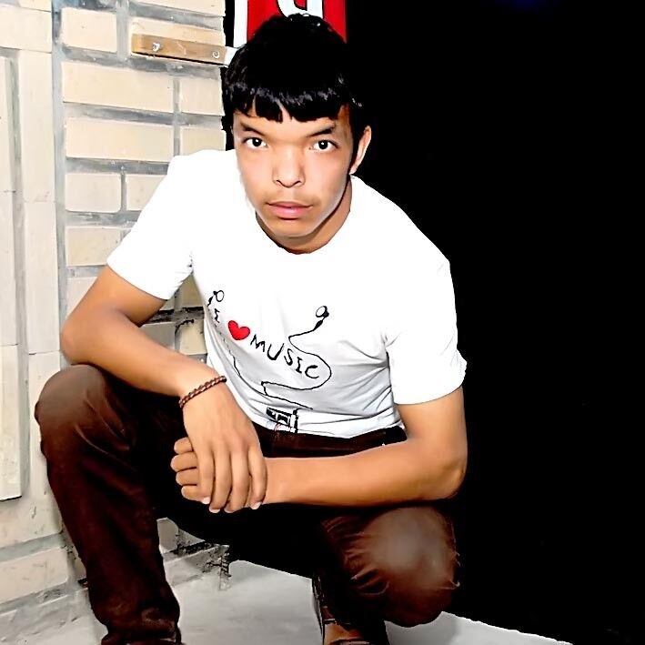  5631248  DjoNi, 31 ,    