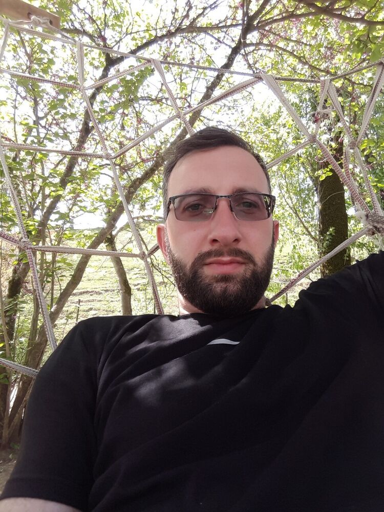  ,   Alex, 31 ,   ,   