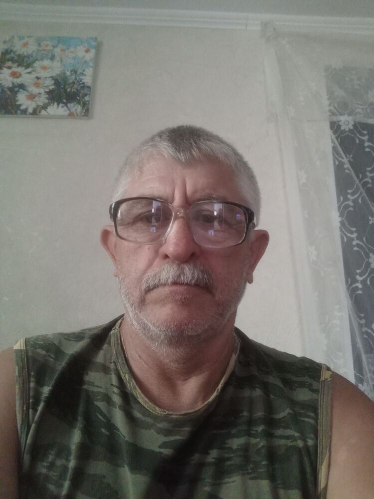  38025228  , 64 ,    