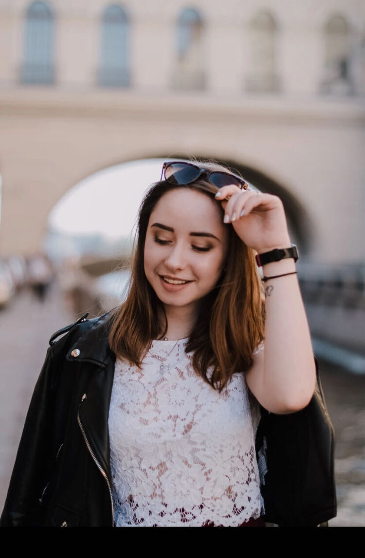   ,   Daria, 25 ,   ,   