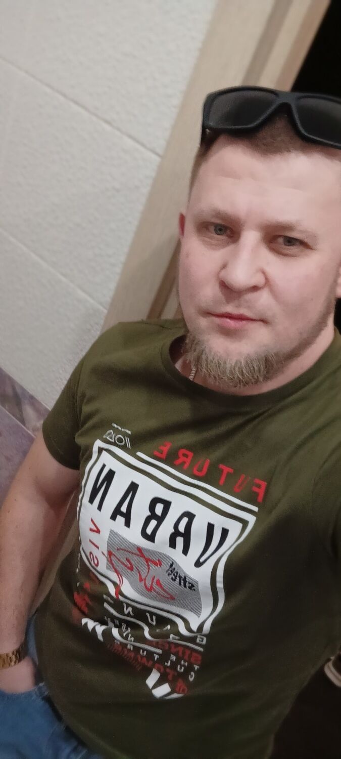  33121548  , 35 ,    -