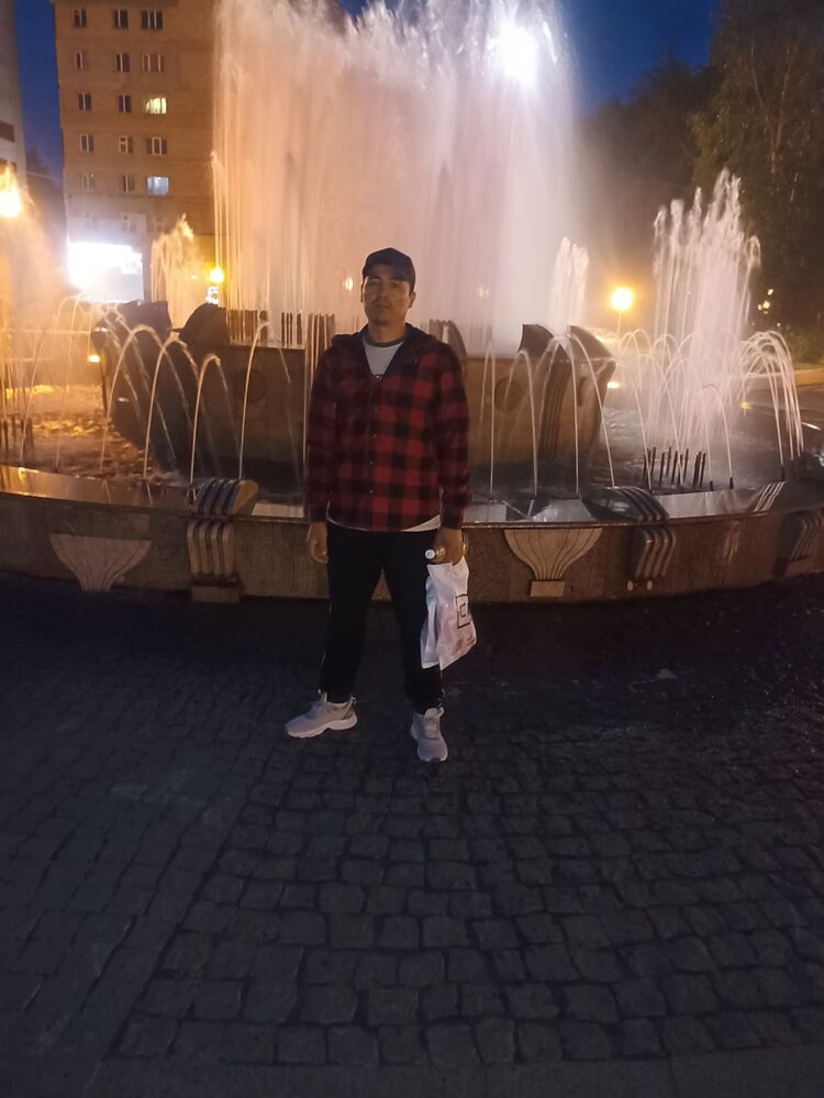  48139928  , 34 ,    