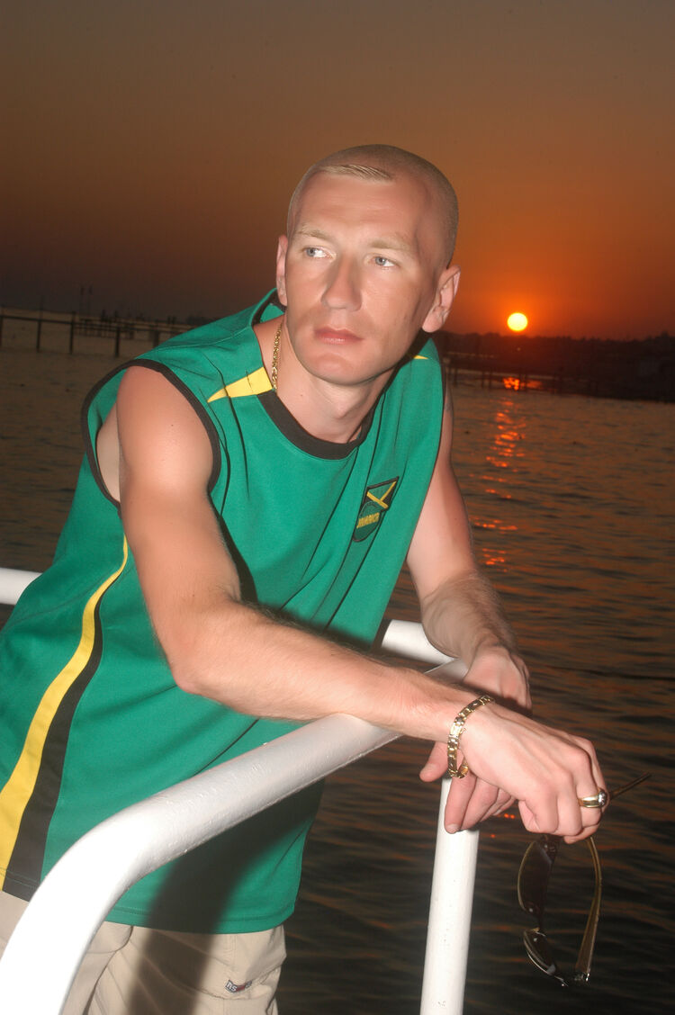  41625298  Dima, 48 ,    